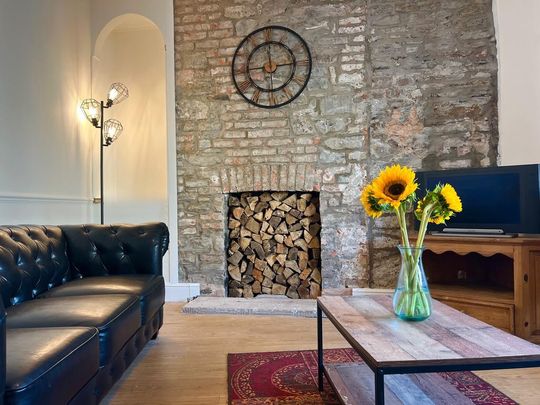 6 bedroom house share to rent - Photo 1