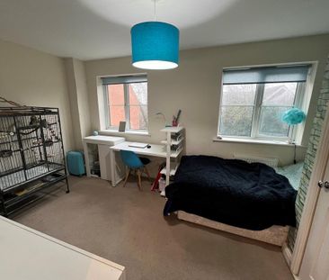 3 bedroom terraced house to rent - Photo 4