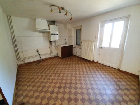 Location Maison 2 pièces 60m² - Photo 2