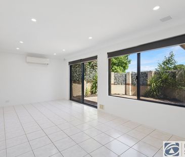 FANTASTIC VILLA IN PRIME LOCATION - Photo 1