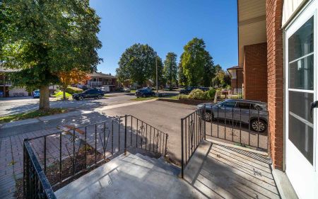 For Lease - 315 Apache Trail Unit# Upper, Toronto, Ontario - Photo 4