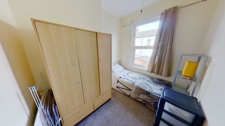 Broomfield Terrace, Headingley - Photo 2