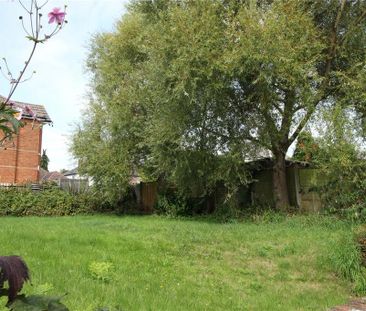 4 bedroom detached house to rent - Photo 1