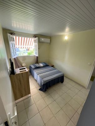 F2 meublé avec terrasse à Schoelcher - Photo 1