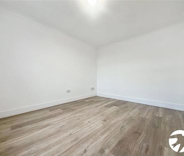 2 bedroom bungalow to rent - Photo 4