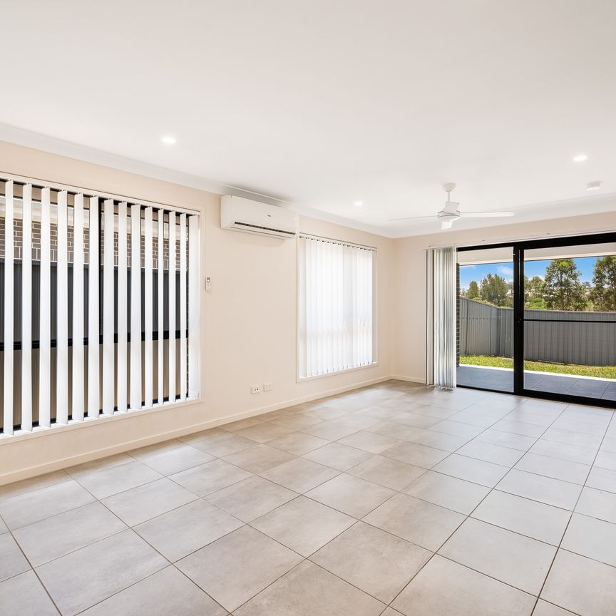 62b Redgum Circuit, Aberglasslyn - Photo 1