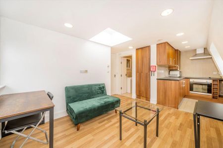 1 bedroom flat to rent - Photo 2