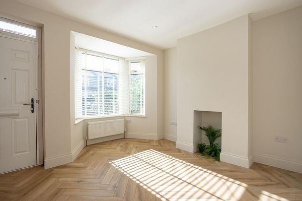 3 bedroom property to rent - Photo 1