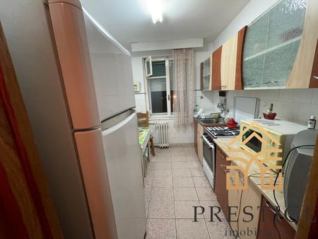 Apartament cu 2 camere de inchiriat in zona Rogerius – Oradea - Fotografie 5