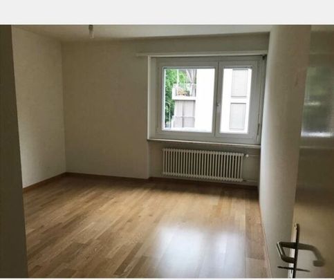 Rent without deposit - beautiful apartment in the heart of Zurich - Photo 1