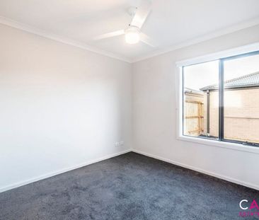6 Plenty Way, Cranbourne North - Photo 2