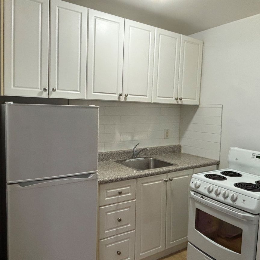 For Lease - 134 Lawton Boulevard Unit# 211, Toronto, Ontario - Photo 1