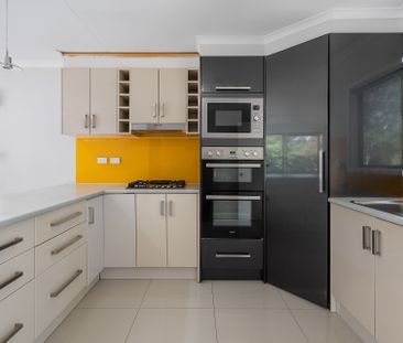 Easy Inner-North Living with Lifestyle at Your Doorstep - Photo 2