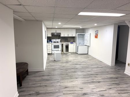 For Lease - 53 Spring Gate Boulevard, Vaughan, Ontario - Photo 5