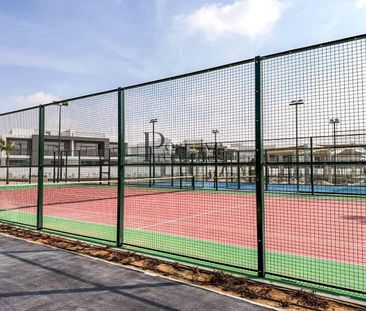 Landscaped unit | Close to Beach | Roof Access - Photo 3