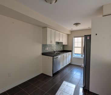 For Lease - 62 Soldier Street Unit# 79, Brampton, Ontario - Photo 4