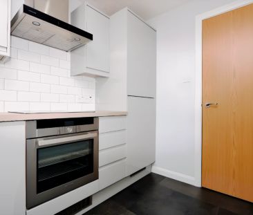 2Bedrooms, 1Bathrooms - Photo 1