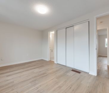 For Lease - 57 Lee Crescent, Barrie, Ontario - Photo 6