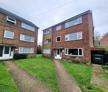 Elson Road, Gosport - Photo 1