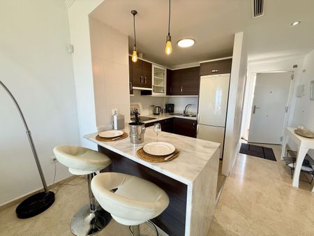 Apartment – Penthouse in Manilva - Photo 3