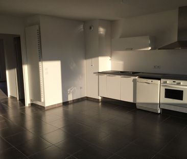 Appartement À Louer 3 Pièces , 62 M² - Photo 4