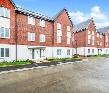 Edwin Street, Burgess Hill, RH15 - Photo 1