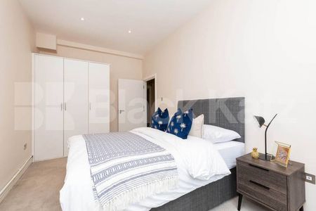 stunning 1 bedroom apartment with loft style features in a modern development - Photo 2