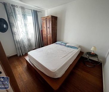 Location Appartement 2 pièces 46m² ST DENIS 97400 - Photo 5