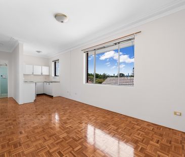 4/116 Moore Street, Leichhardt NSW 2040 - Apartment For Rent | Domain - Photo 3