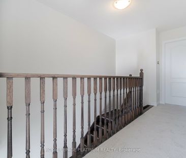 Townhouse For Lease | W8112520 - Photo 3