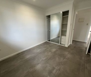 Modern & Low-Maintenance 2-Bedroom Granny Flat in Padstow - Photo 1