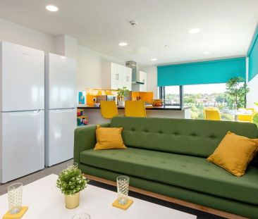 1 bedroom private hall to rent - Photo 2