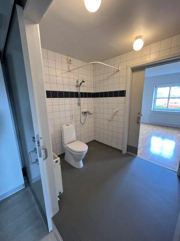 Funktionel lejlighed med lys og god beliggenhed i Aalborg SV - Photo 3