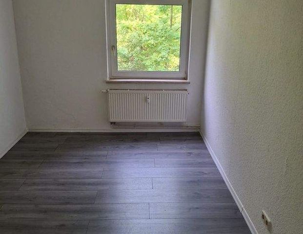 Geräumige 2-Raumwohnung mit Balkon in Chemnitz-Hilbersdorf - Photo 1