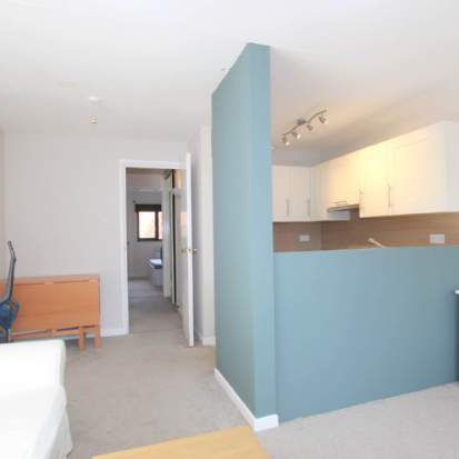 1 bedroom property to rent in Watford - Photo 1