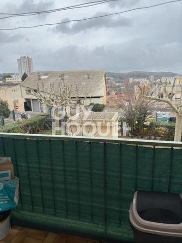 Appartement 3 pièces à louer à Marseille avec vue mer Résidence Saint Louis 13015 - Photo 2