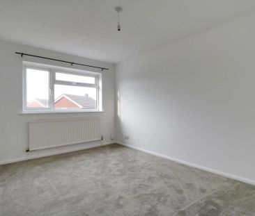 Arbourfield Drive, Bucknall - Photo 1