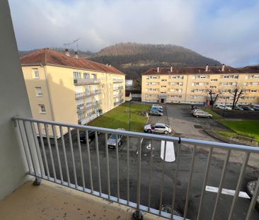 Location - Appartement T4 - 65 m² - Pont-de-Roide-Vermondans - Photo 3