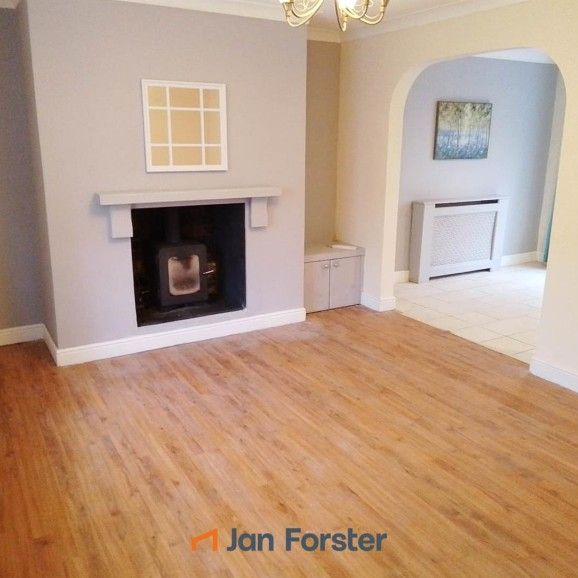 2 Bedroom House - Semi-Detached - Photo 1