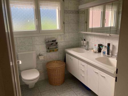 4.5 Zimmer, 100 m², 2. Stock - Foto 4