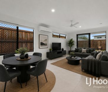 Great Location - Walk to South Rock State School - 5 Bedrooms OR 4 ... - Photo 1