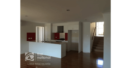 Modern 4-Bedroom Family Home - Photo 5