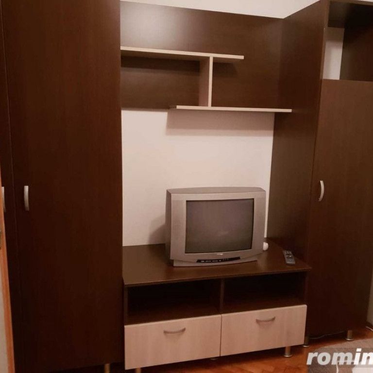 Garsoniera de inchiriat in zona Complex Studentesc - Fotografie 1