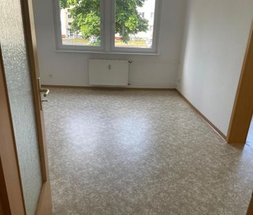 Helle 2-Raum-Wohnung in Weißwasser - Foto 1