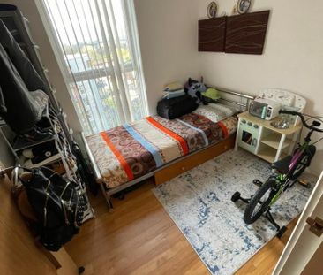 2 bedroom Flat To Let - Photo 4