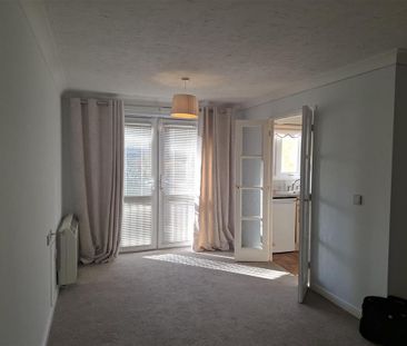 1 bedroom retirement property to rent - Photo 1