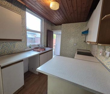 2 bedroom property to rent - Photo 5