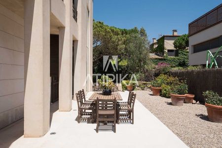 Gava Mar, Gavà, Catalonia 08870 - Photo 4