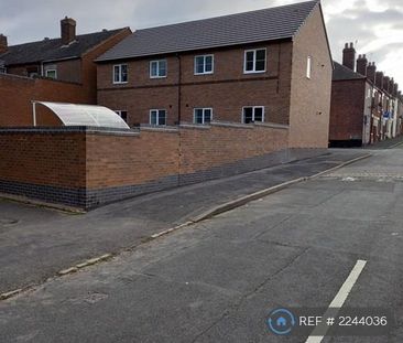1 bedroom flat to rent - Photo 6