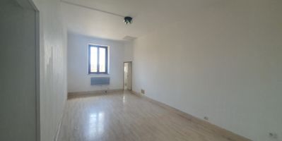 Appartement 5 pièces à Armaucourt - Photo 1